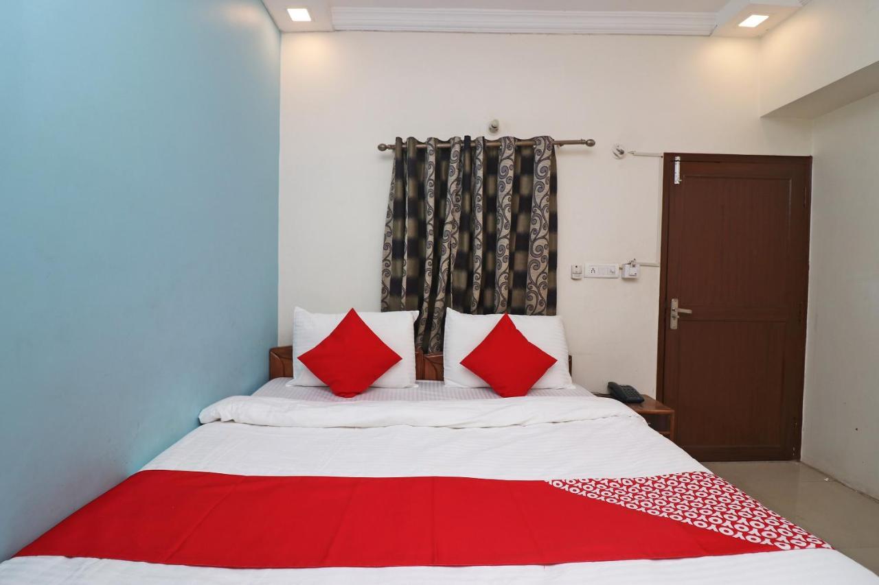 Oyo Flagship 19301 Mezbaan International Naka Hindola Hotel Lucknow Luaran gambar
