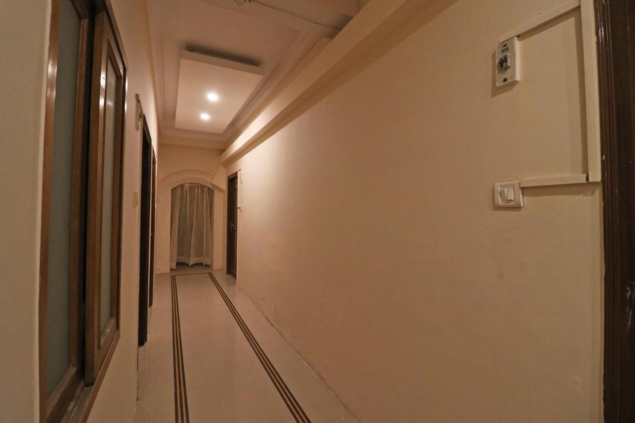 Oyo Flagship 19301 Mezbaan International Naka Hindola Hotel Lucknow Luaran gambar